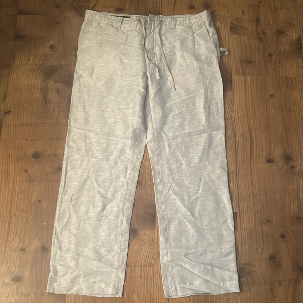 Brand new men’s Perry Ellis pants